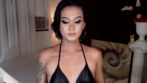 AdriannaFowks online show from 03-06-26, 06:04