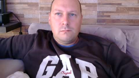 lustonfan online show from 06-19-26, 11:58