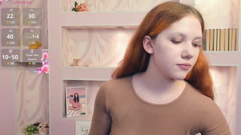 Snapshot of lusty_miss_di chatting on 01-22-25, 10:40 Isabel online show from 01-22-25, 10:40