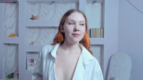 Snapshot of lusty_miss_di chatting on 01-25-25, 07:28 Isabel online show from 01-25-25, 07:28