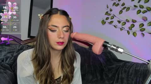 Lucy Manson online show from 06-01-26, 01:07