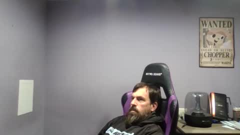 Luv2likslit online show from 10-18-25, 08:37