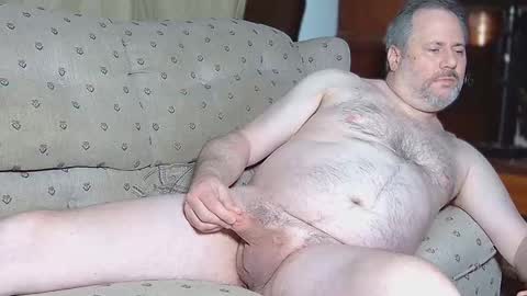 Snapshot of luv2show7527 chatting on 02-22-25, 04:18 luv2show7527 online show from 02-22-25, 04:18