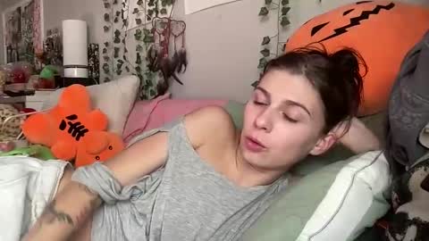 luvkoko online show from 11-14-25, 04:17