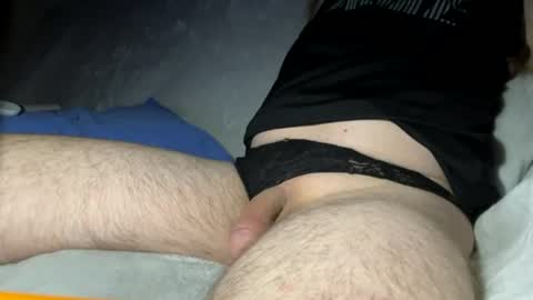 Snapshot of luvs2lickhotlips chatting on 06-28-26, 09:48 luvs2lickhotlips online show from 06-28-26, 09:48