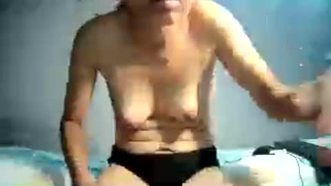 Bee Bee online show from 07-14-26, 04:13