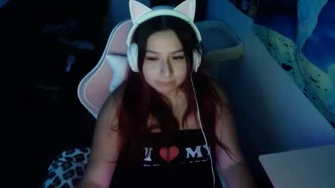 luvvespie online show from 11-26-25, 09:43