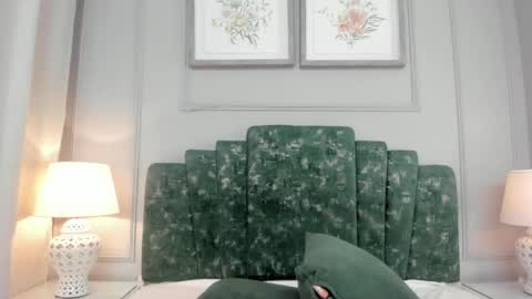lux_bitchx online show from 05-24-26, 01:43