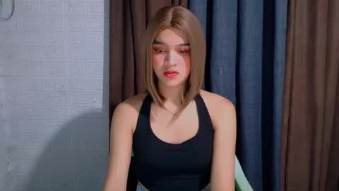 queen lux online show from 03-16-26, 06:45