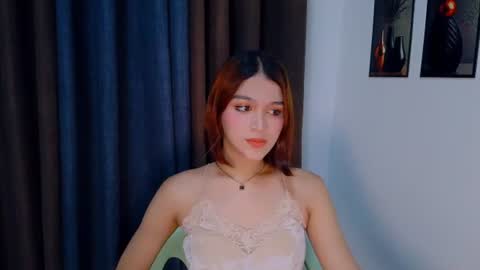 queen lux online show from 06-21-26, 12:41