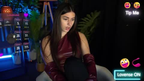 luxeavelyn online show from 11-27-25, 01:02