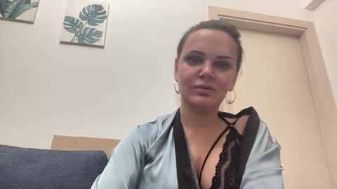 LuxeDesire online show from 01-20-25, 09:43