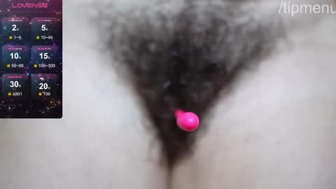 Snapshot of luxegirl67 chatting on 09-26-25, 11:47 Sophie online show from 09-26-25, 11:47