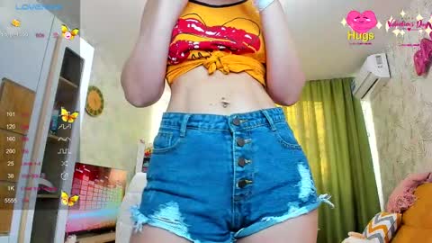 Lucie online show from 02-13-25, 02:09