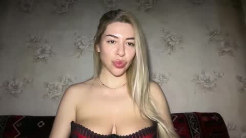 LuxSonyaStar online show from 03-11-26, 09:54