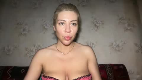 LuxSonyaStar online show from 06-29-26, 09:04