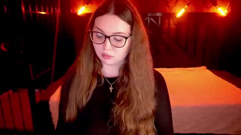 Snapshot of luxsopphia_ chatting on 06-16-26, 12:41 luxsopphia_ online show from 06-16-26, 12:41