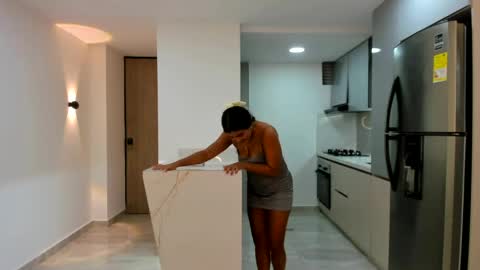 Snapshot of luxury_pleasure_ii chatting on 04-19-26, 12:54 luxury_pleasure_ii online show from 04-19-26, 12:54