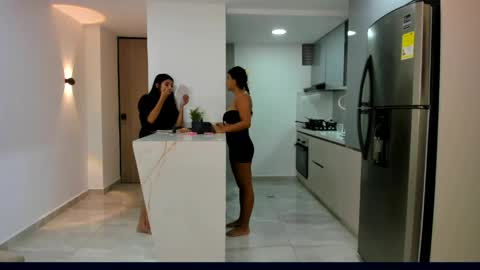 Snapshot of luxury_pleasure_ii chatting on 04-29-26, 04:05 luxury_pleasure_ii online show from 04-29-26, 04:05