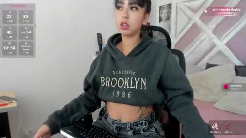 Lux online show from 03-09-26, 02:32