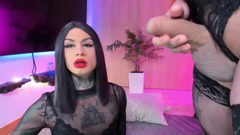 Lucy and Kristhy online show from 01-08-26, 03:25