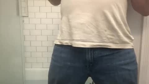 Snapshot of lvguynextdoor440656 chatting on 10-13-25, 01:38 lvguynextdoor440656 online show from 10-13-25, 01:38