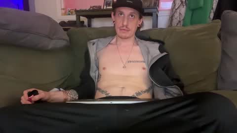 Snapshot of lwooda chatting on 02-13-26, 09:49 lwooda online show from 02-13-26, 09:49