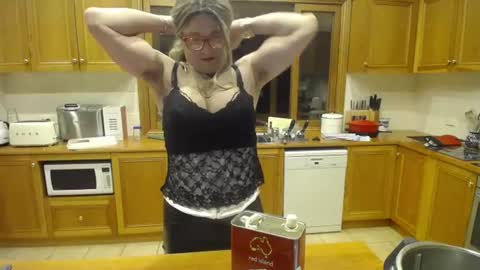 MatureAusCD online show from 06-15-26, 10:28