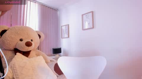 lya_brown online show from 03-31-26, 01:22