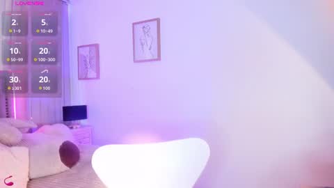 Snapshot of lya_brown chatting on 06-24-26, 11:53 lya_brown online show from 06-24-26, 11:53