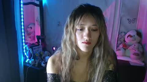 Call me Lia  online show from 10-17-25, 09:39