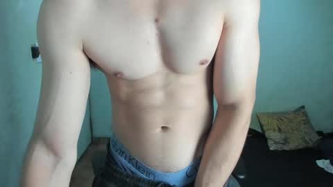 Snapshot of lyg7 chatting on 02-18-25, 05:31 Gothdaddy online show from 02-18-25, 05:31