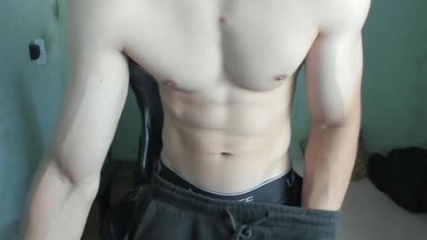 Snapshot of lyg7 chatting on 09-27-25, 10:20 Gothdaddy online show from 09-27-25, 10:20