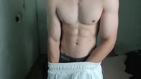 Snapshot of lyg7 chatting on 10-28-25, 06:17 Gothdaddy online show from 10-28-25, 06:17