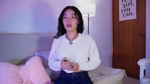 Lyhana Lee online show from 11-14-25, 06:39