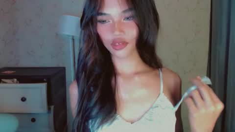 Snapshot of lykaloops chatting on 03-01-26, 09:44 LYKA LOOPS online show from 03-01-26, 09:44