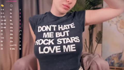 simply Eliza  online show from 04-02-26, 08:23