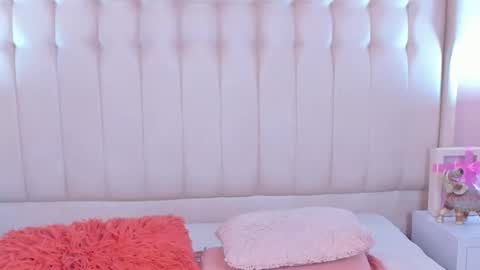 Lyn online show from 12-16-25, 11:15