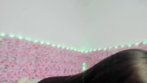 lynda_bonnie online show from 12-18-25, 05:41