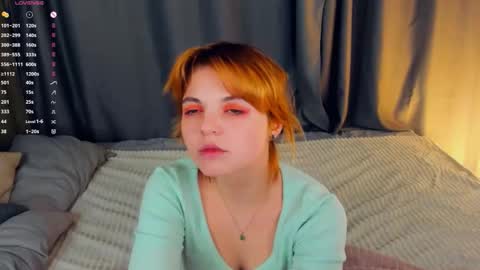 Snapshot of lyndseyfrankin chatting on 02-21-26, 09:05 lyndseyfrankin online show from 02-21-26, 09:05