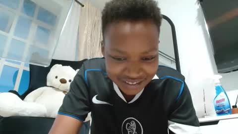 Snapshot of lyne898 chatting on 04-13-26, 03:50 lyne898 online show from 04-13-26, 03:50