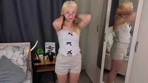 Eva online show from 03-27-26, 03:56