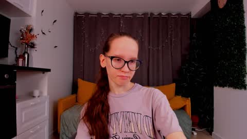 Sara online show from 01-23-25, 04:15