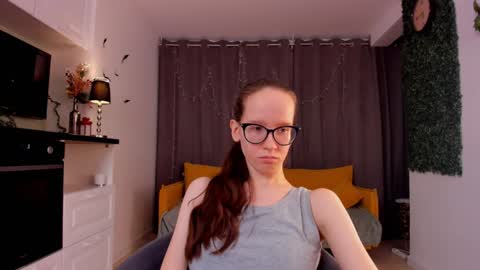 Sara online show from 02-05-25, 04:14