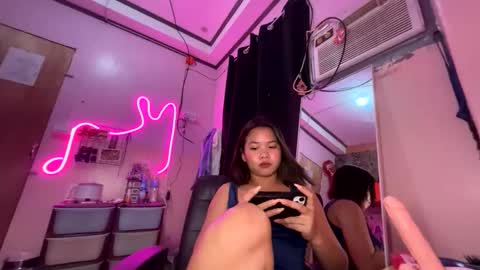 I am Lyn- DONT FORGET TO FOLLOW ME online show from 10-19-25, 07:36