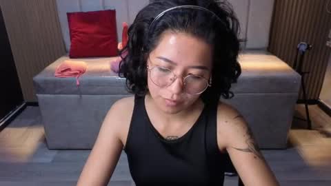 Snapshot of lynn_turner_ chatting on 05-28-26, 01:19 lynn_turner_ online show from 05-28-26, 01:19
