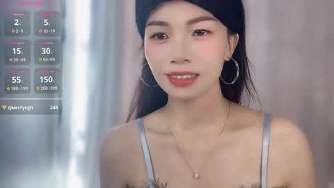 Snapshot of lynnalltop_165_keke chatting on 11-16-25, 02:17 lynnalltop_165_keke online show from 11-16-25, 02:17