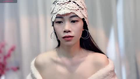 lynnalltop_165_keke online show from 01-06-26, 07:01