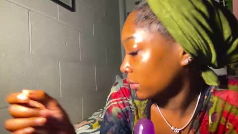 IVYGold online show from 03-06-25, 05:35