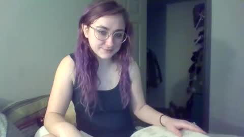 Lynn  online show from 02-22-26, 02:37